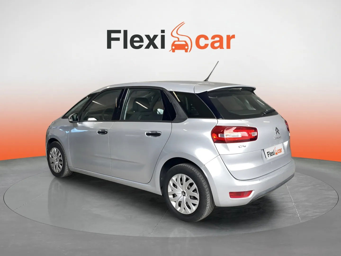 https://cdn-flexicar.caraffinity.it/public_appraisal_images_pro/images/stock/106642/AYlnZXmlNF__0511hxr_b22780ff2c2a476d98fc8a77b57a0622_Exterior_4.jpg