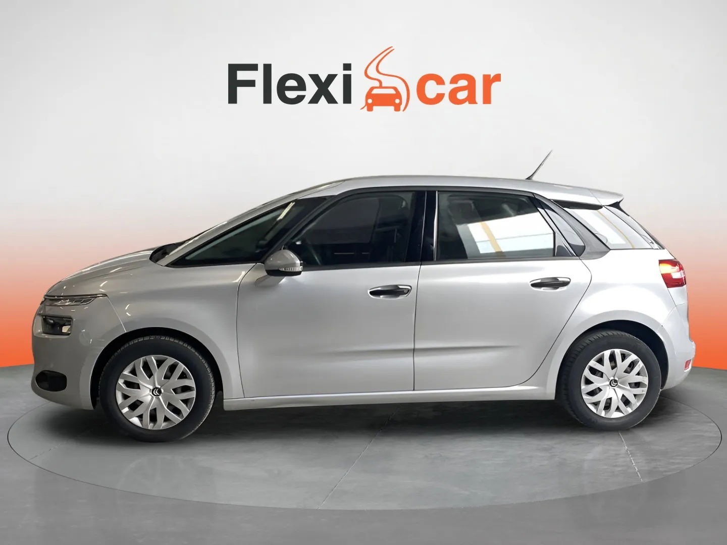 https://cdn-flexicar.caraffinity.it/public_appraisal_images_pro/images/stock/106642/YvvHovJeBi__0511hxr_b22780ff2c2a476d98fc8a77b57a0622_Exterior_3.jpg