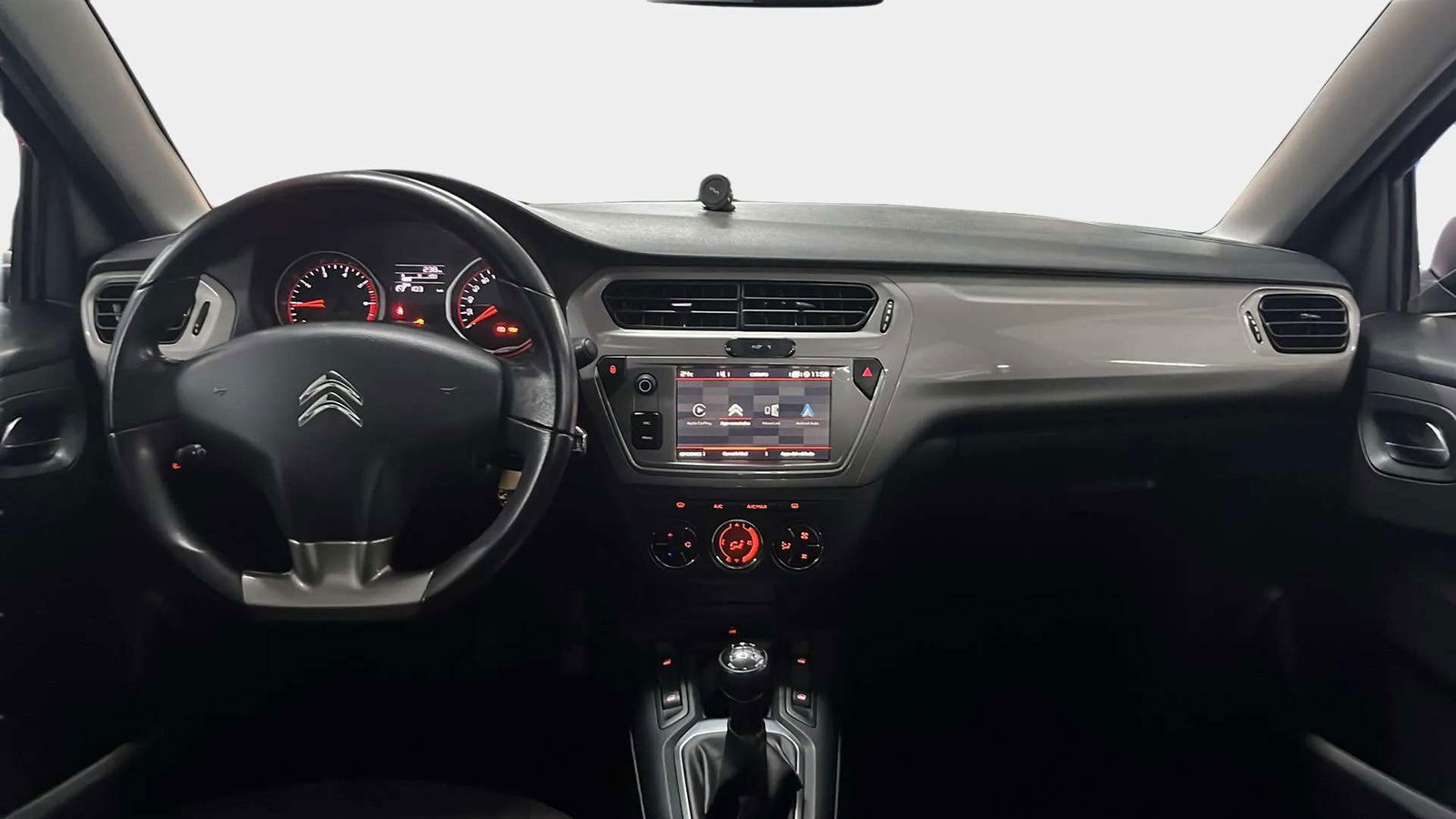 https://cdn-flexicar.caraffinity.it/public_appraisal_images_pro/images/stock/110382/EHCobGHt18__7904KKF_ec848316f60a464b86686b0a0ea305f6_Interior_9.jpeg.jpg