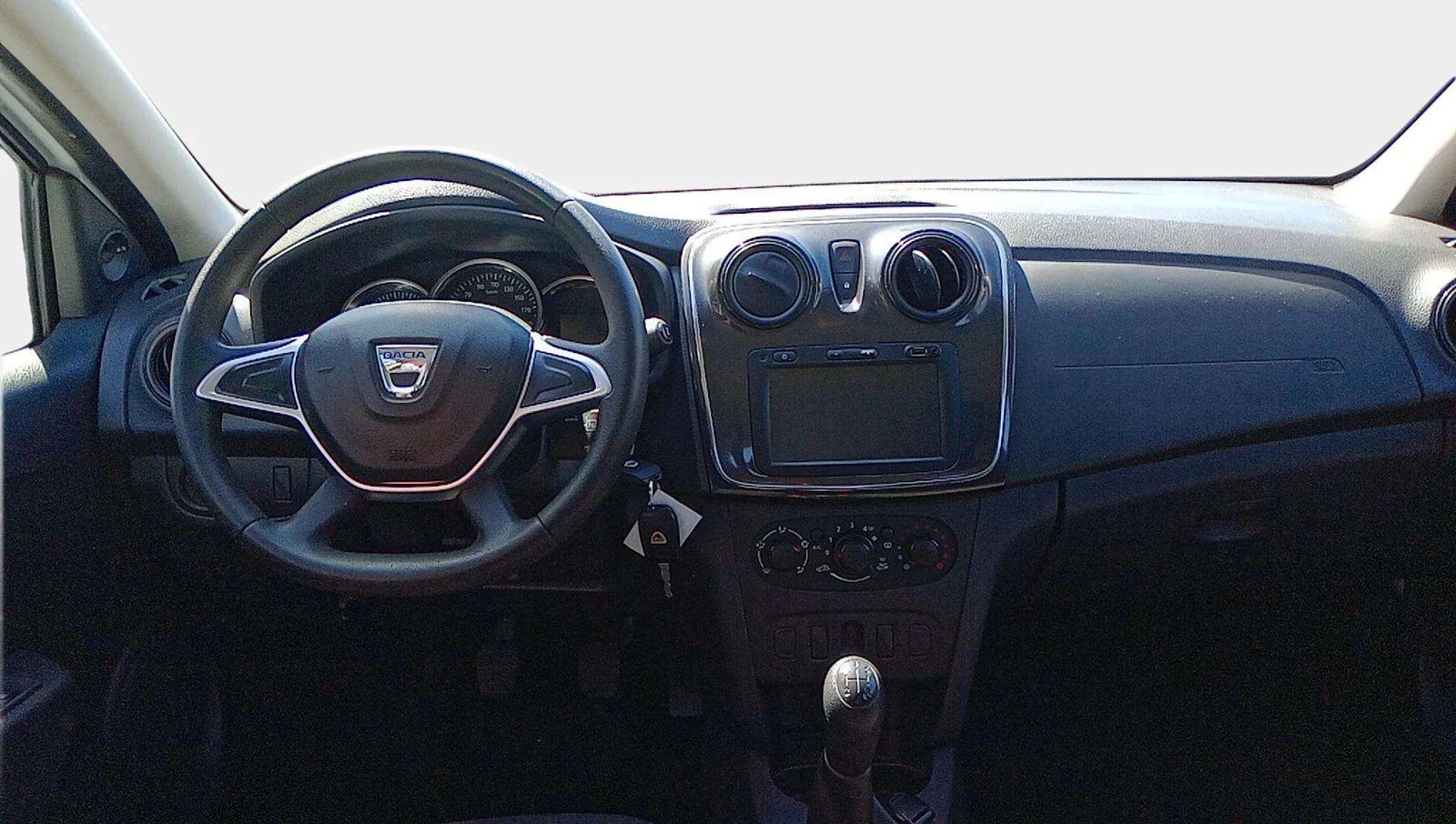 https://cdn-flexicar.caraffinity.it/public_appraisal_images_pro/images/stock/134854/OOzlAyM28S__9068KYJ_23c902a8ce0547d39d77c2e67fdbdb02_Interior_1.jpg.jpg