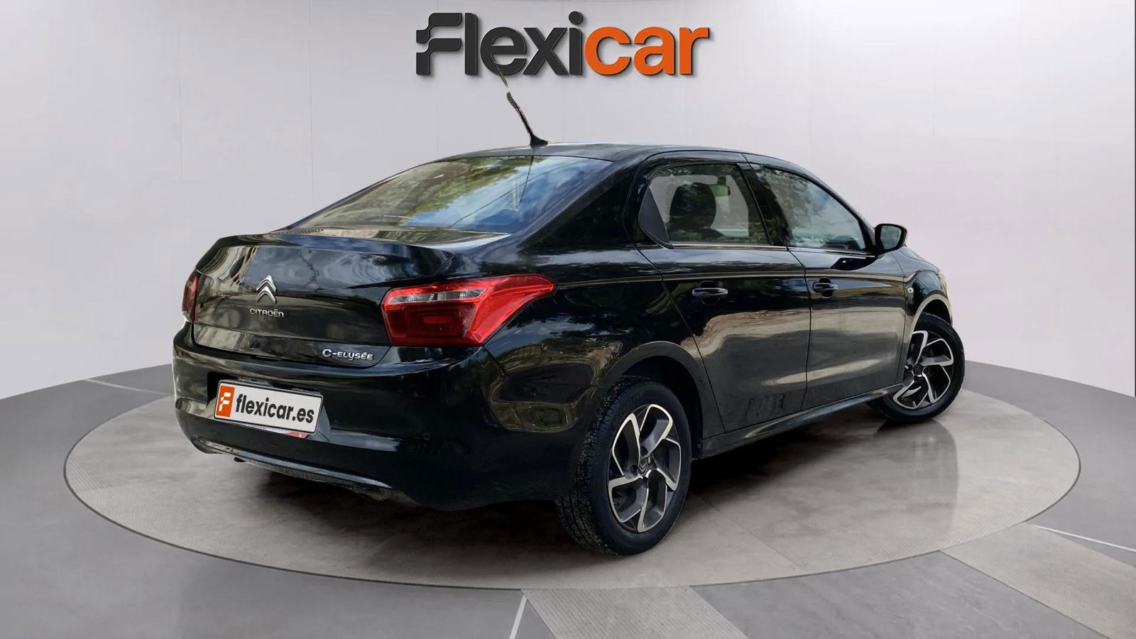 https://cdn-flexicar.caraffinity.it/public_appraisal_images_pro/images/stock/137004/W1T0vX8WXJ__9929JYS_f27d382af68043b8ad6d5a9f8638f9f5_Exterior_5.jpeg.jpg