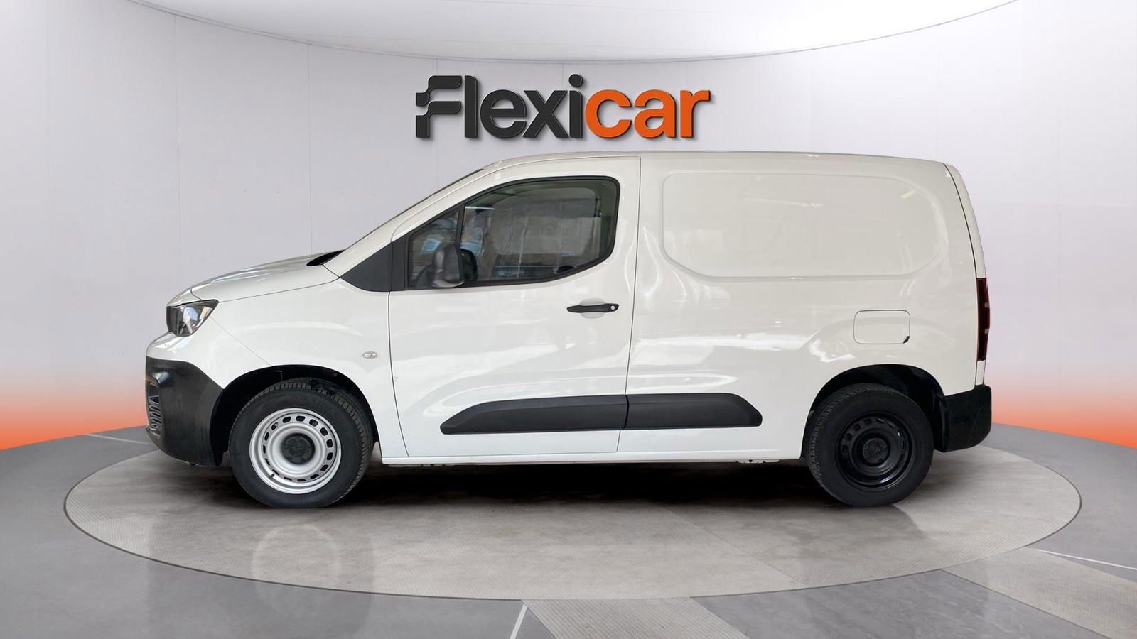 https://cdn-flexicar.caraffinity.it/public_appraisal_images_pro/images/stock/139644/80TSog0KW4__IMG_6393.JPG