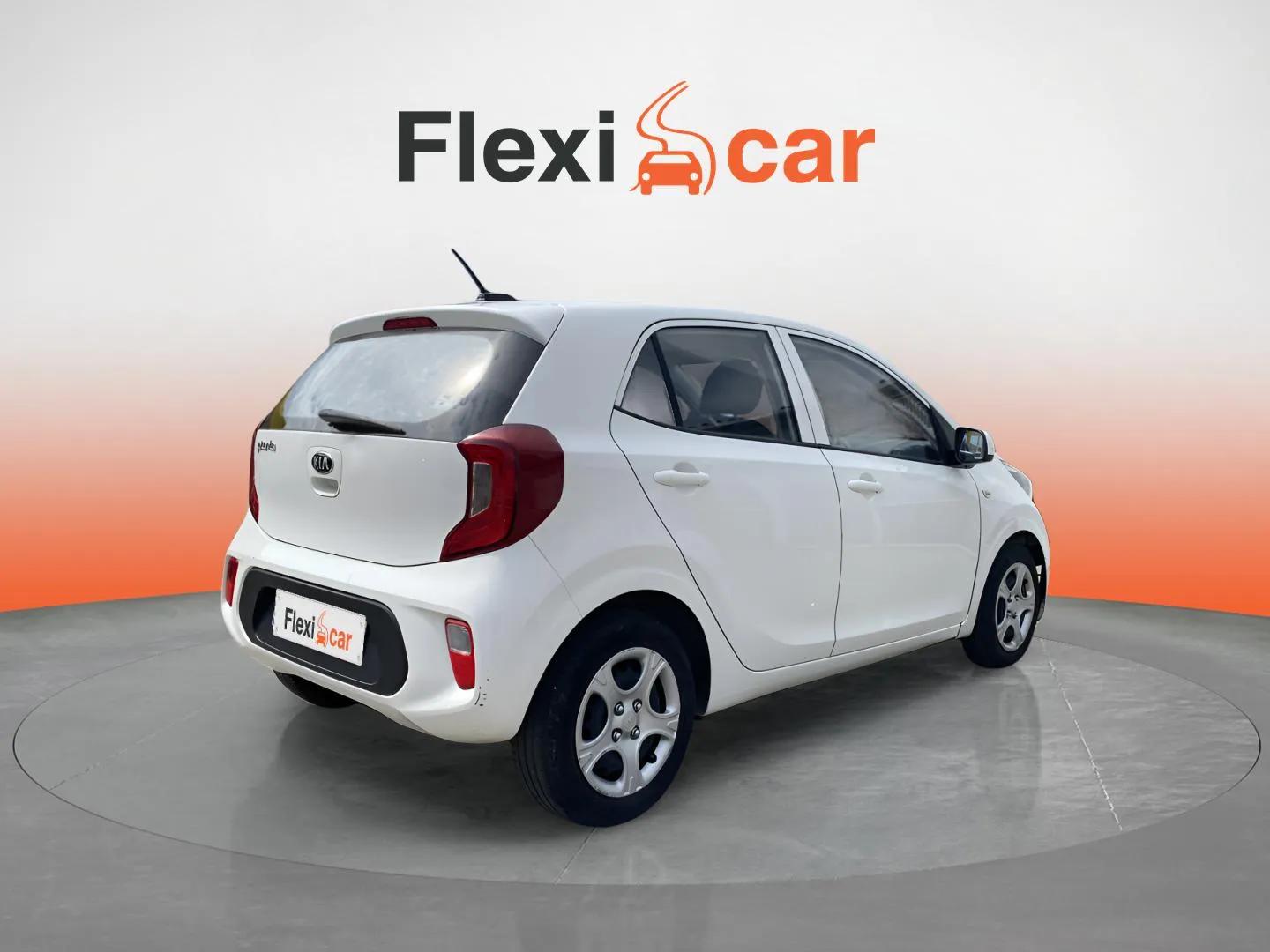 https://cdn-flexicar.caraffinity.it/public_appraisal_images_pro/images/stock/141277/h3f8EjMa0c__0125LRG_4dba61d4907943b38221d41785a14167_Exterior_5.jpeg.jpg