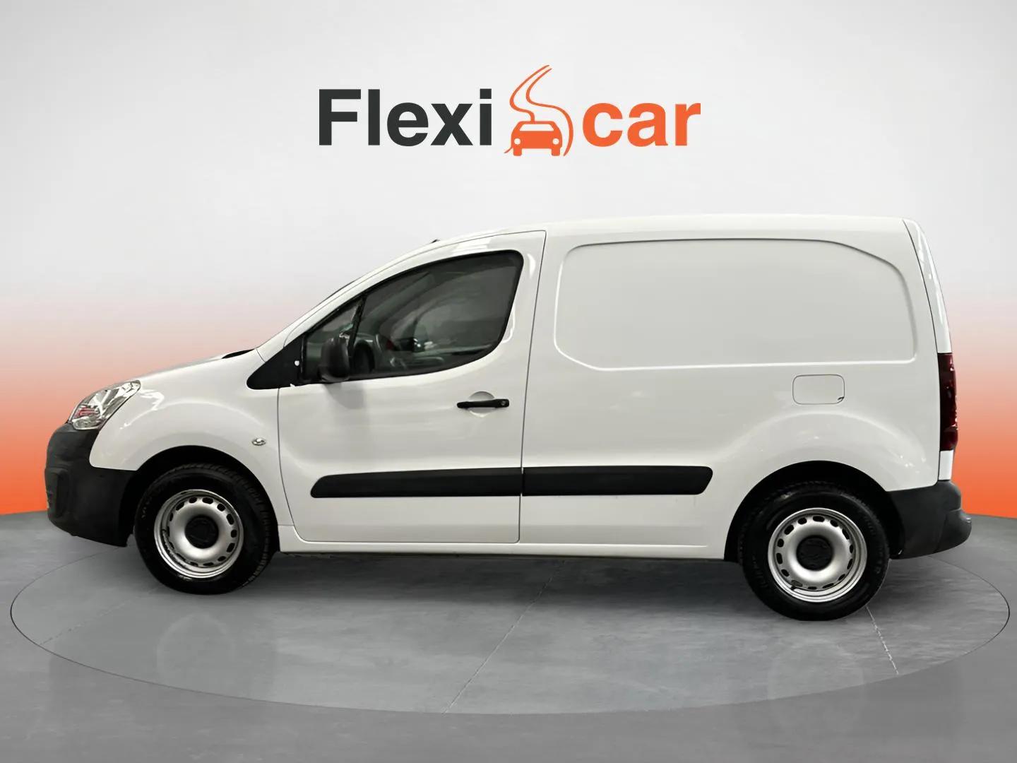 https://cdn-flexicar.caraffinity.it/public_appraisal_images_pro/images/stock/145119/AfGUMOD5eW__9316KLW_3b69fc56c1554240a389f7be38496592_Exterior_2.jpeg.jpg