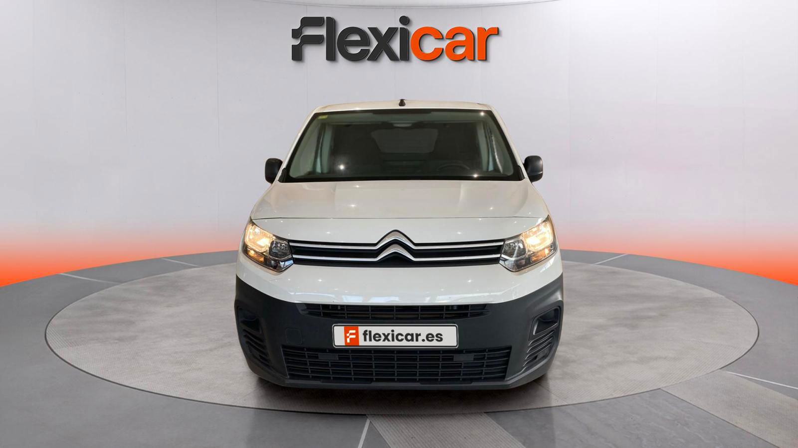 https://cdn-flexicar.caraffinity.it/public_appraisal_images_pro/images/stock/154310/YNxjCO9uJI__1.jpeg