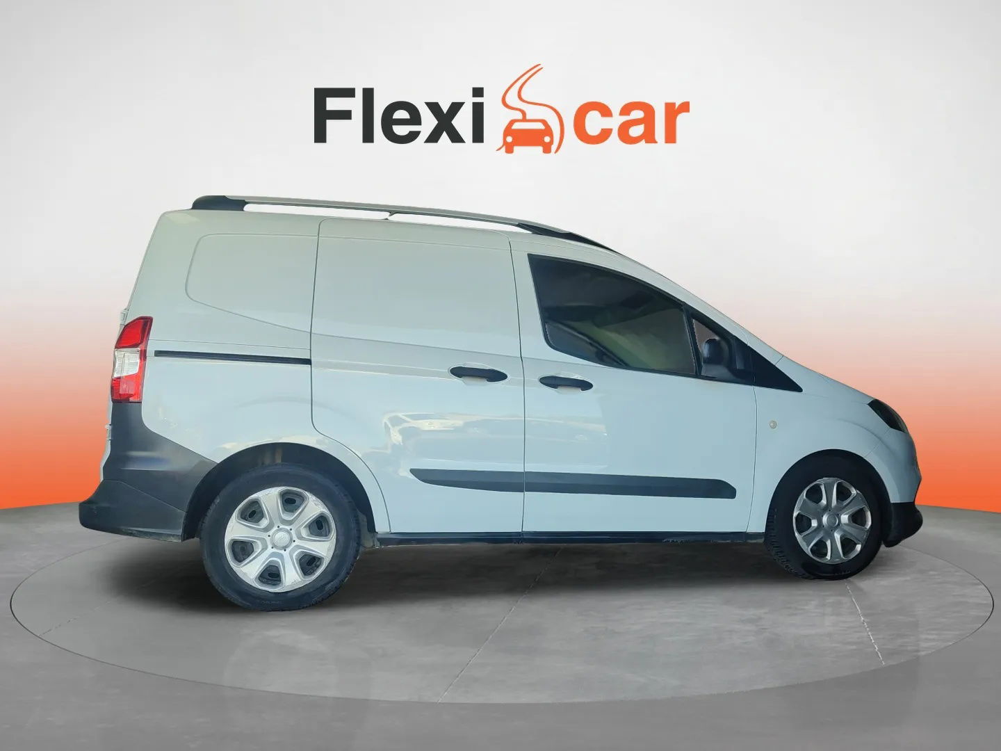 https://cdn-flexicar.caraffinity.it/public_appraisal_images_pro/images/stock/155088/Fox5aE3S6v__IMG-20250514-WA0031.jpg