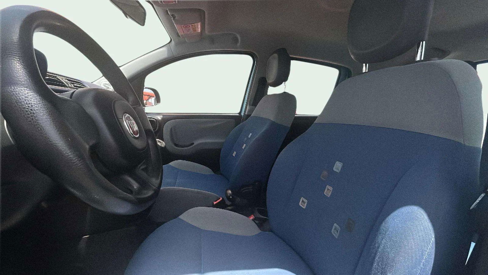 https://cdn-flexicar.caraffinity.it/public_appraisal_images_pro/images/stock/155668/ApRZcxX6ok__1903JLP_9ff8cce0d61149a88fccf2181353f424_Miscellaneous_20.jpeg.jpg