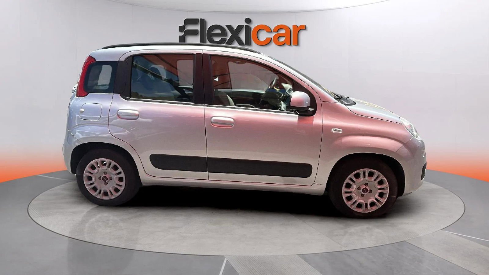 https://cdn-flexicar.caraffinity.it/public_appraisal_images_pro/images/stock/155673/LNY494XHVL__1_3_Exterior_6429JLR_8cbb7f3831a047cc8040ee567541104a_Exterior_3.jpeg.jpg