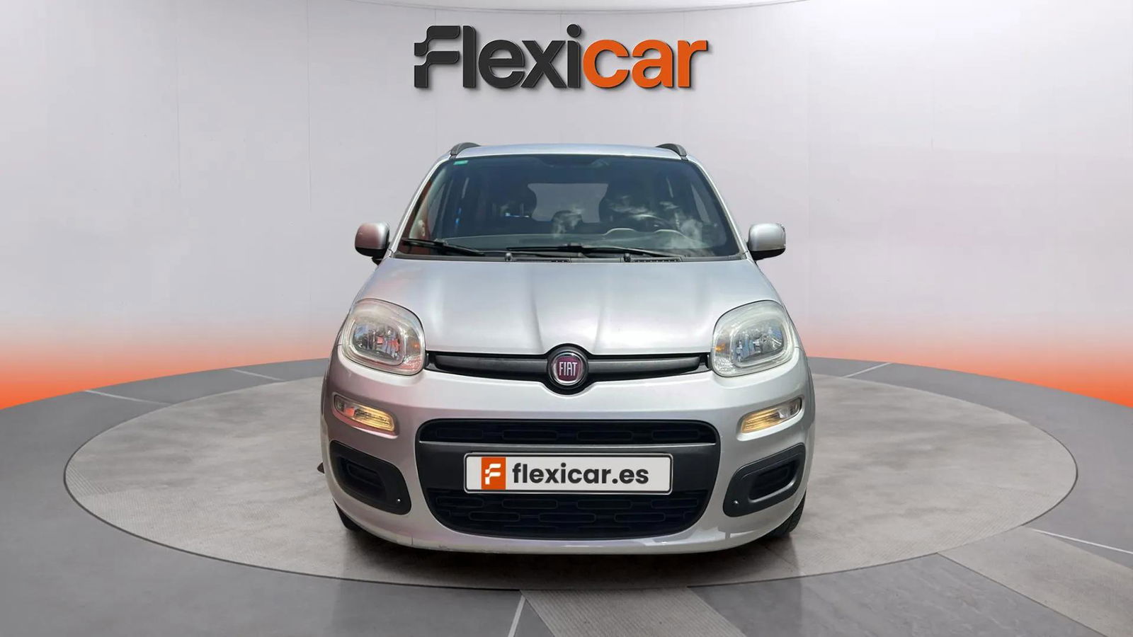 https://cdn-flexicar.caraffinity.it/public_appraisal_images_pro/images/stock/155673/Le6acR2mt5__1_1_Exterior_6429JLR_8cbb7f3831a047cc8040ee567541104a_Exterior_1.jpeg.jpg
