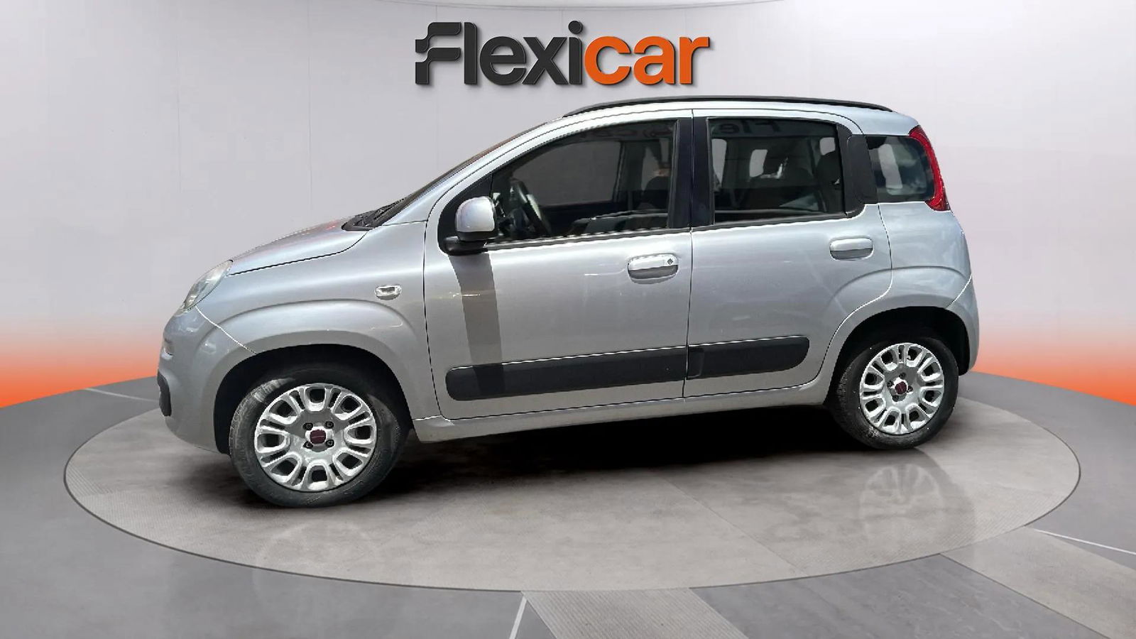 https://cdn-flexicar.caraffinity.it/public_appraisal_images_pro/images/stock/155673/Ziqtx422Rk__1_5_Exterior_6429JLR_8cbb7f3831a047cc8040ee567541104a_Exterior_5.jpeg.jpg