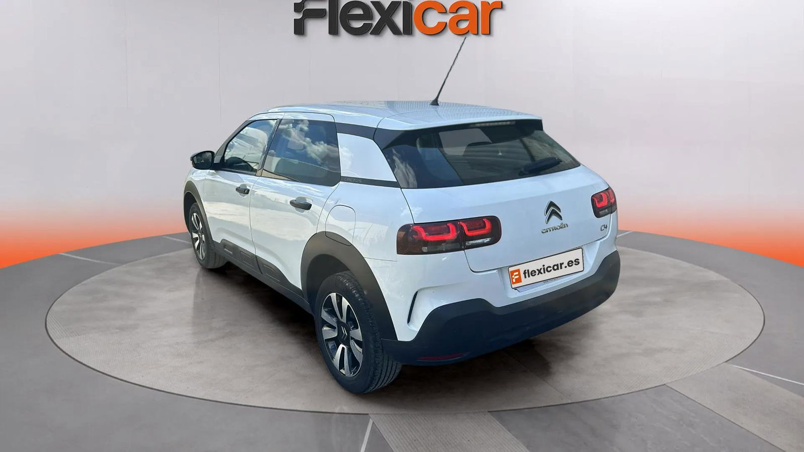 https://cdn-flexicar.caraffinity.it/public_appraisal_images_pro/images/stock/155919/T3z6Vy4Xtw__1_3_Exterior_7099KKZ_c650d122a39541d7a8cd610f7494b8db_Exterior_3.jpeg.jpg