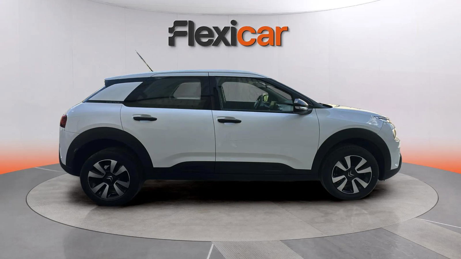 https://cdn-flexicar.caraffinity.it/public_appraisal_images_pro/images/stock/155919/mtMc0c7Jhm__1_6_Exterior_7099KKZ_c650d122a39541d7a8cd610f7494b8db_Exterior_6.jpeg.jpg