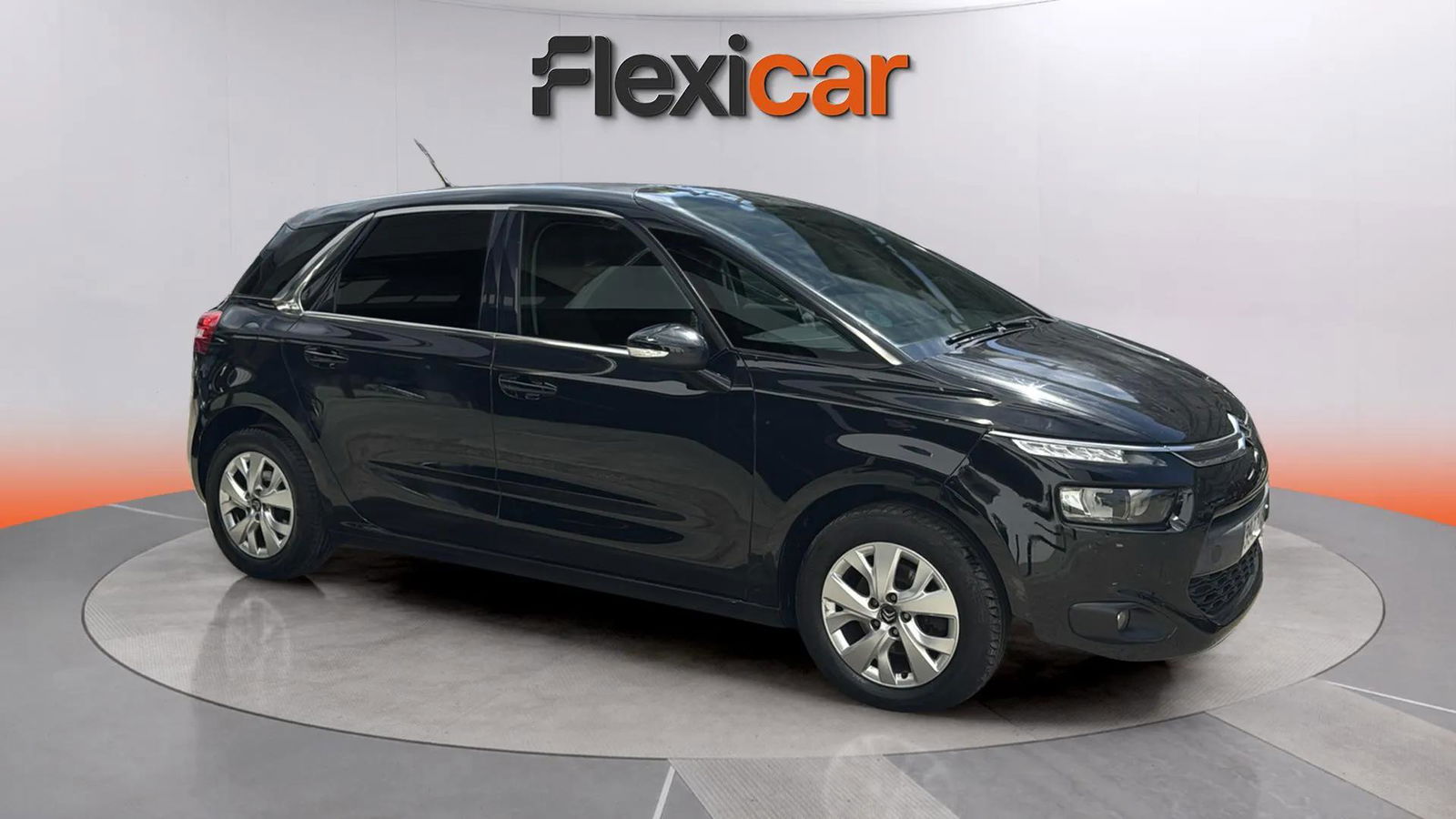 https://cdn-flexicar.caraffinity.it/public_appraisal_images_pro/images/stock/156533/bXcnROOzdu__3982JSH_dd96525afeec41bfb22b4757b80c061f_Exterior_9.jpeg.jpg