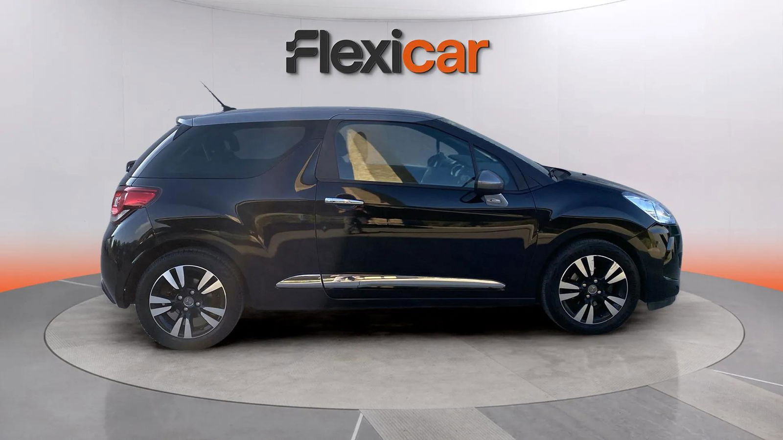 https://cdn-flexicar.caraffinity.it/public_appraisal_images_pro/images/stock/156583/FH8TfJtH0x__1_6_Exterior_3688JKK_db68d958221b4d6d88efd84450ddac02_Exterior_6.jpeg.jpg