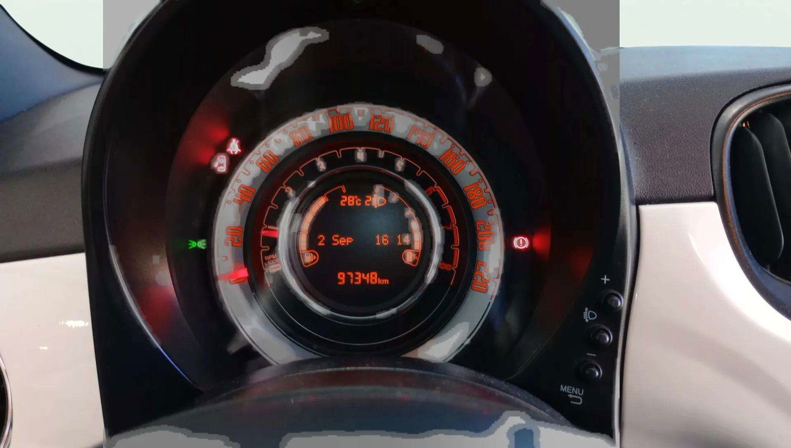 https://cdn-flexicar.caraffinity.it/public_appraisal_images_pro/images/stock/156740/bY78v6VS71__5710LWK_85c2171066094557ae465502e3ad6550_Interior_9.jpg.jpg