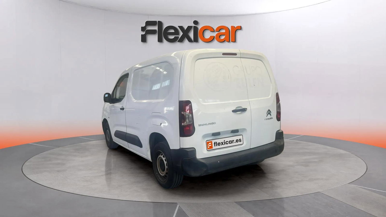 https://cdn-flexicar.caraffinity.it/public_appraisal_images_pro/images/stock/156880/jzaixRV32d__2745LDG_29eb4f96e43d45dca60984b7dd7318cc_Exterior_3.jpeg.jpg