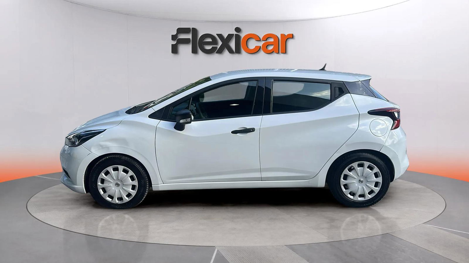 https://cdn-flexicar.caraffinity.it/public_appraisal_images_pro/images/stock/158635/fydfrRHx22__6836KPS_60e5f3932be44f65aa3a664346733faf_Exterior_2.jpeg.jpg