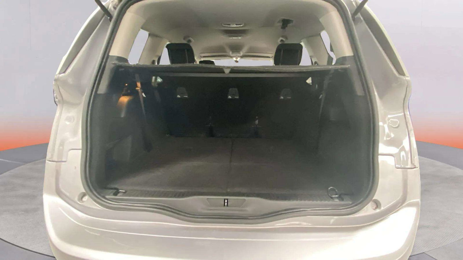 https://cdn-flexicar.caraffinity.it/public_appraisal_images_pro/images/stock/159548/qeA9HigzxP__5296KTD_bb61186b29c64a6e9990a129cae90a40_Miscellaneous_19.jpeg.jpg