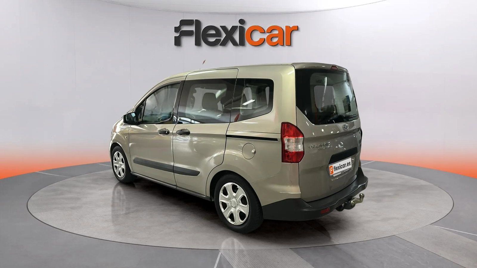 https://cdn-flexicar.caraffinity.it/public_appraisal_images_pro/images/stock/161660/frPaIeZNgz__8537JCG_2ae65765aa884faca2d08625a52e1dd1_Exterior_3.jpeg.jpg