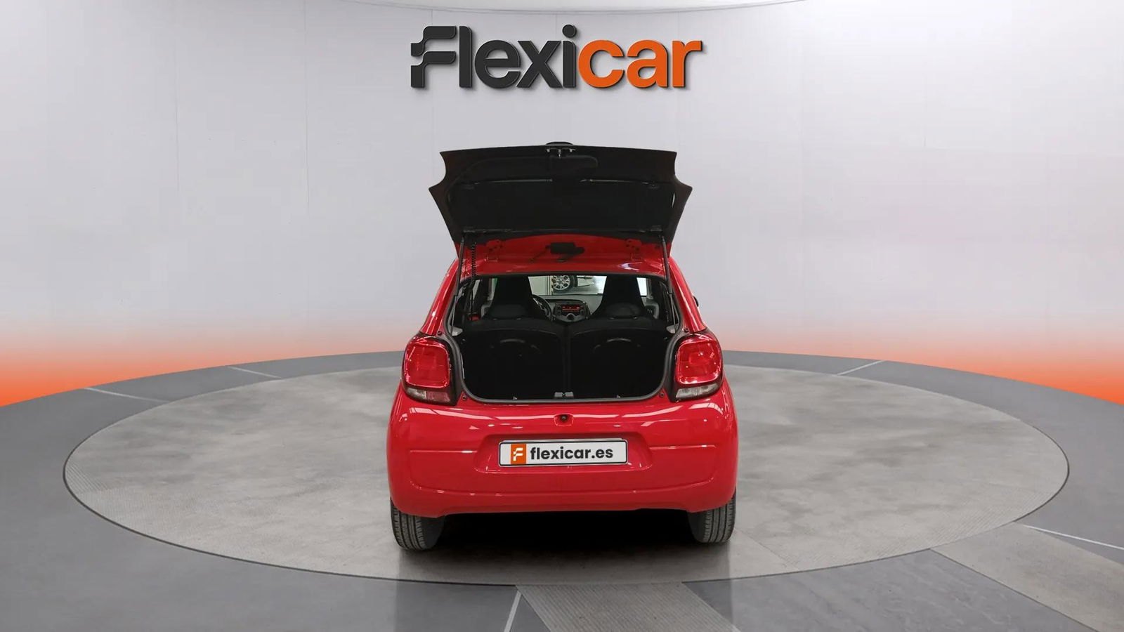 https://cdn-flexicar.caraffinity.it/public_appraisal_images_pro/images/stock/162314/A0KXZjGx4a__4684MCK_8de629d2a15f4fcb879235cb2db0abe2_Interior_13.jpg.jpg