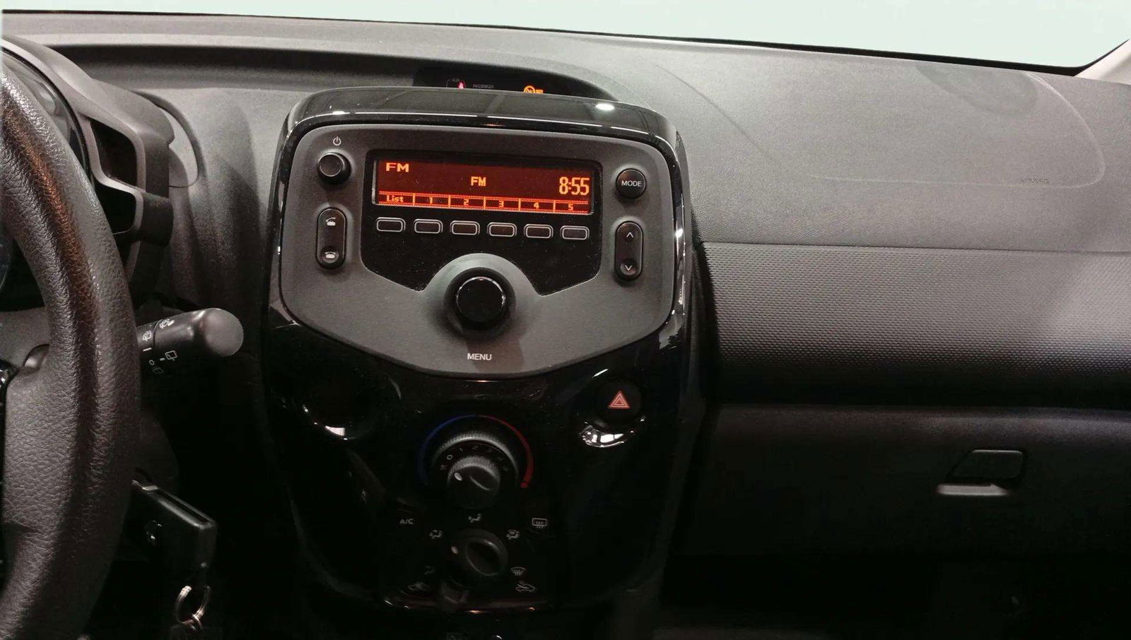 https://cdn-flexicar.caraffinity.it/public_appraisal_images_pro/images/stock/162314/n5V0rbcqep__4684MCK_8de629d2a15f4fcb879235cb2db0abe2_Interior_7.jpg.jpg