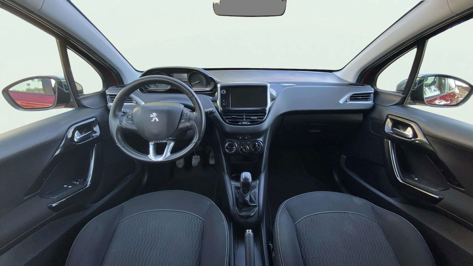 https://cdn-flexicar.caraffinity.it/public_appraisal_images_pro/images/stock/162476/wTr3aiQL2e__9369JZJ_ba76e7bb393c4d48a9865766f5ef0c5f_Interior_9.jpeg.jpg