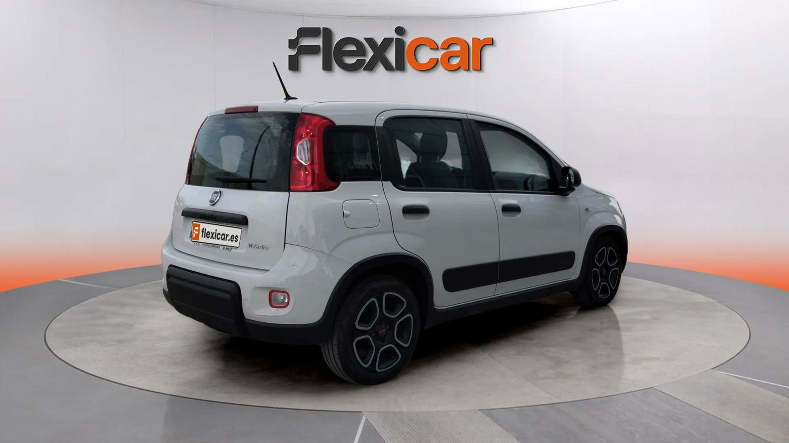 https://cdn-flexicar.caraffinity.it/public_appraisal_images_pro/images/stock/162654/dp4AiUE7nO__4001LNW_bc944988c03d46ce8ca6f5fd80cfc1ce_Exterior_5.jpg.jpg