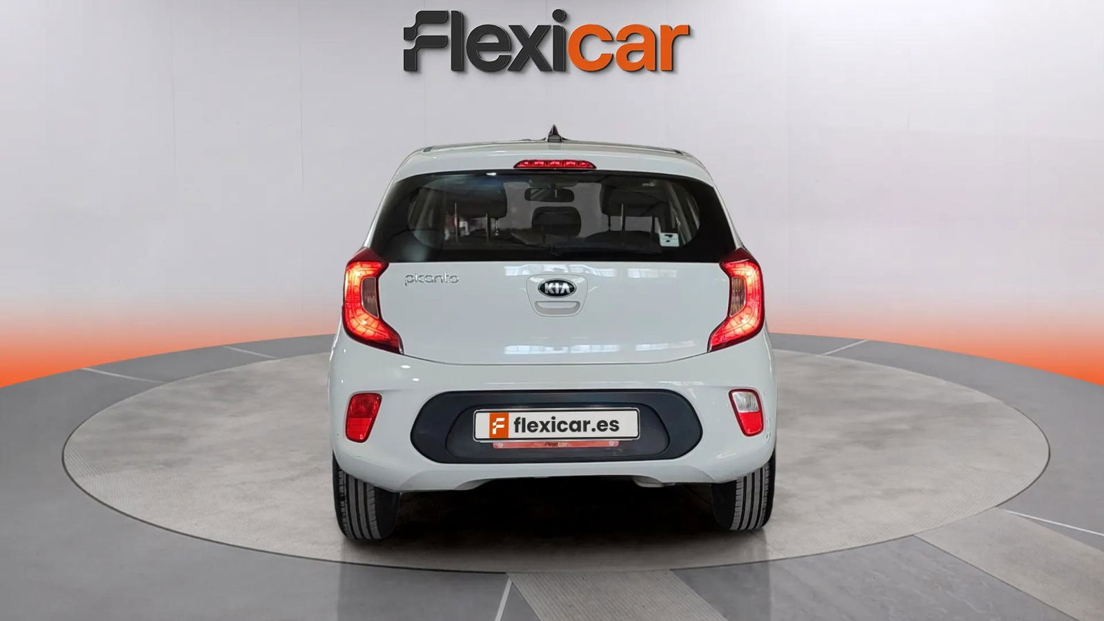 https://cdn-flexicar.caraffinity.it/public_appraisal_images_pro/images/stock/163446/P4gM6oqGLx__7068LRX_01d7b0dd55c2447494b65d172ca6de5f_Exterior_4.jpg.jpg