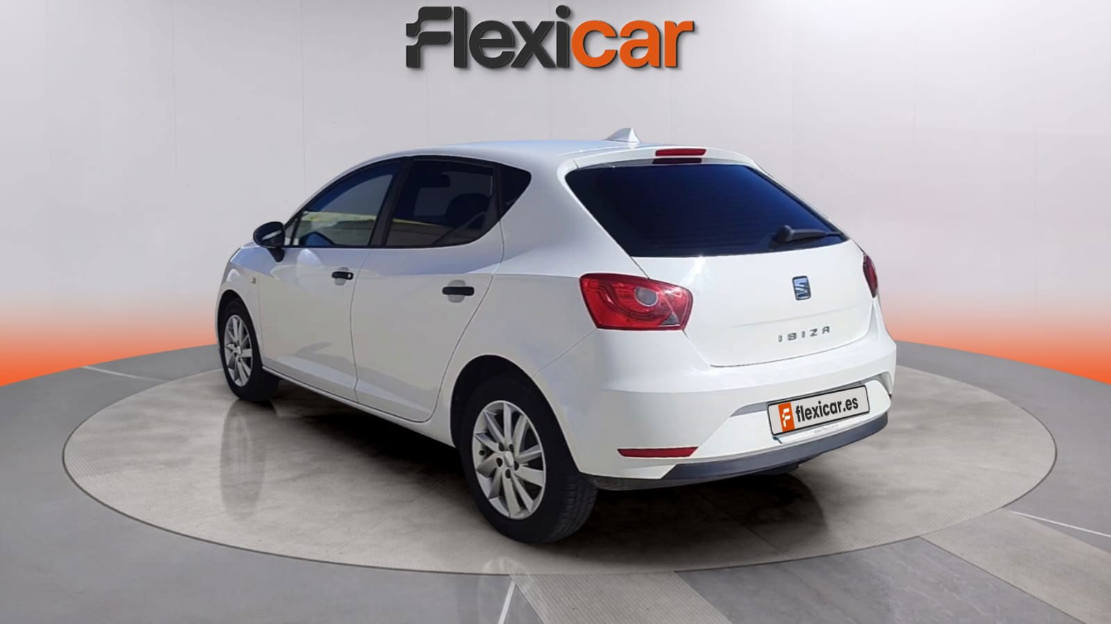 https://cdn-flexicar.caraffinity.it/public_appraisal_images_pro/images/stock/164721/UvRZbzVrtF__ac10361a-772b-42df-a031-d29e95f78939.jpg