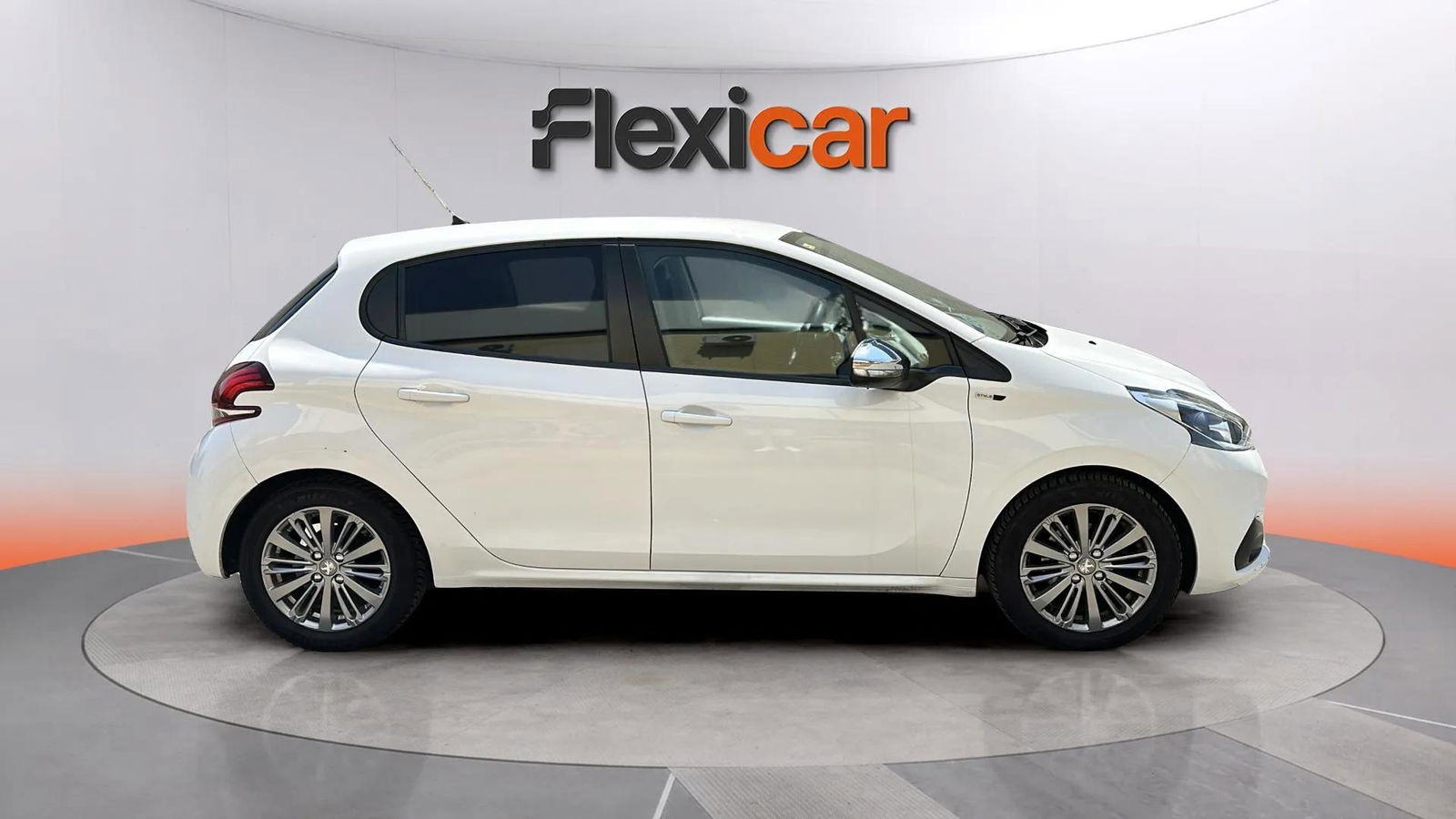 https://cdn-flexicar.caraffinity.it/public_appraisal_images_pro/images/stock/164909/NPMYp1qPN5__1_6_Exterior_7317JPM_2f02819efb39404ba9c4d01e7a50ca22_Exterior_6.jpeg.jpg