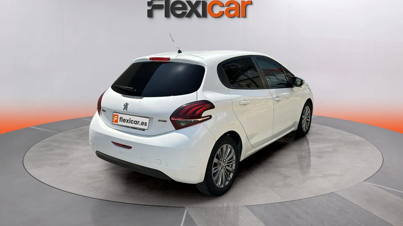 https://cdn-flexicar.caraffinity.it/public_appraisal_images_pro/images/stock/164909/qrpFJ91KmR__1_5_Exterior_7317JPM_2f02819efb39404ba9c4d01e7a50ca22_Exterior_5.jpeg.jpg