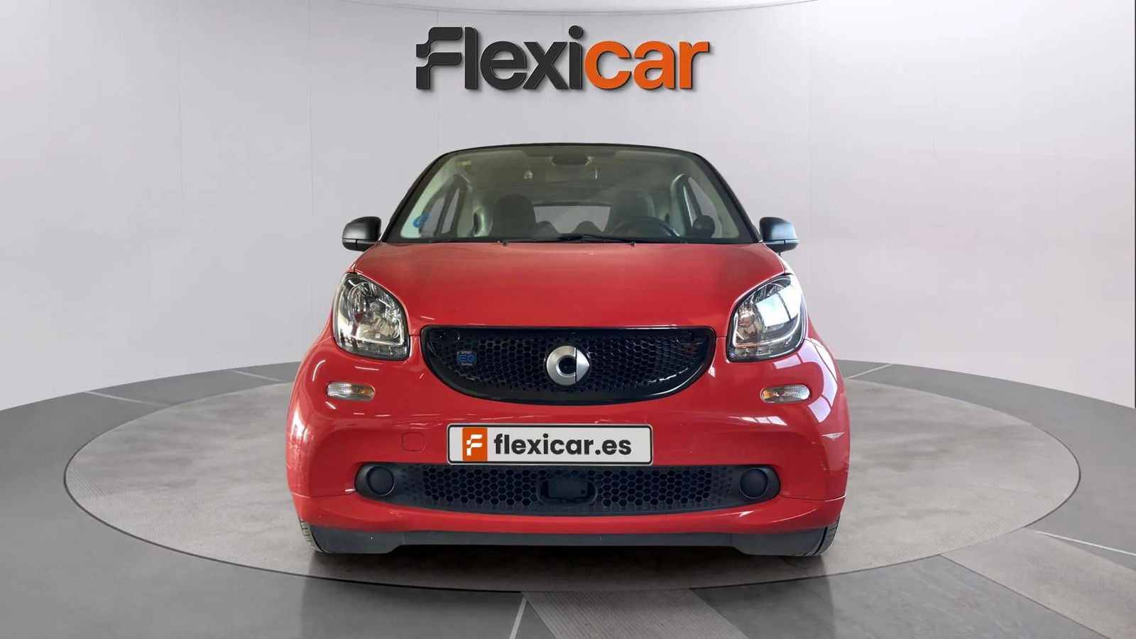https://cdn-flexicar.caraffinity.it/public_appraisal_images_pro/images/stock/164952/HKdGFtgoSS__0784KSX_62f5ab180fe94934b752d8d660294623_Exterior_8.jpeg.jpg