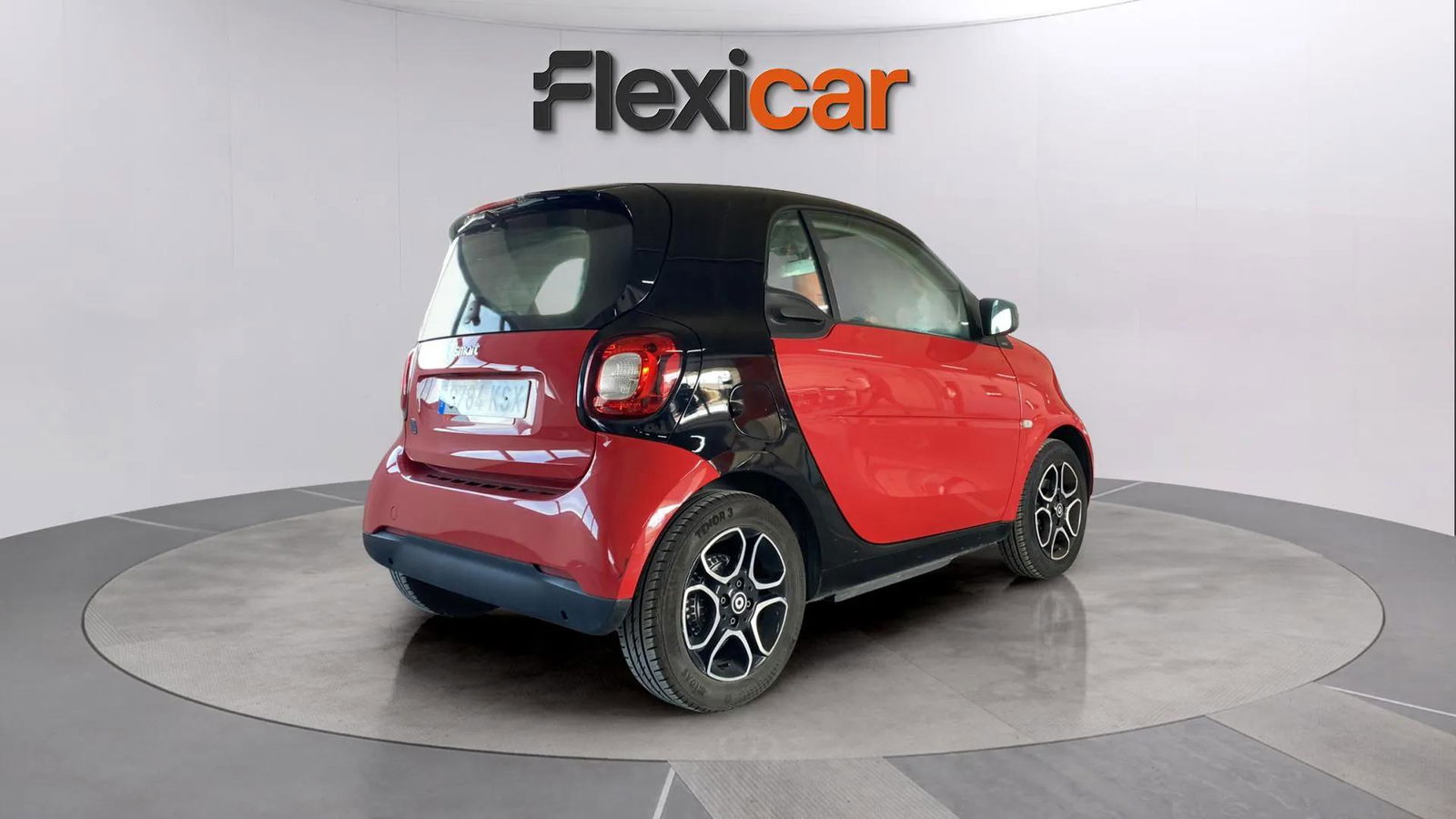 https://cdn-flexicar.caraffinity.it/public_appraisal_images_pro/images/stock/164952/qwpIshxIHV__0784KSX_62f5ab180fe94934b752d8d660294623_Exterior_5.jpeg.jpg