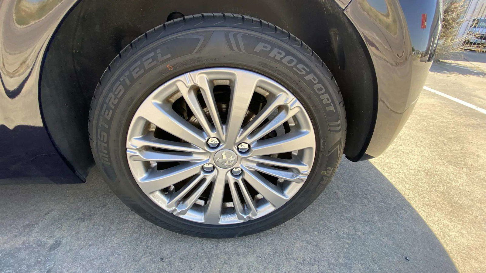 https://cdn-flexicar.caraffinity.it/public_appraisal_images_pro/images/stock/166089/Jg09deUWRg__5203kbd_4b74025d8a024df095bb1c732bf162cd_Miscellaneous_14.jpeg.jpg