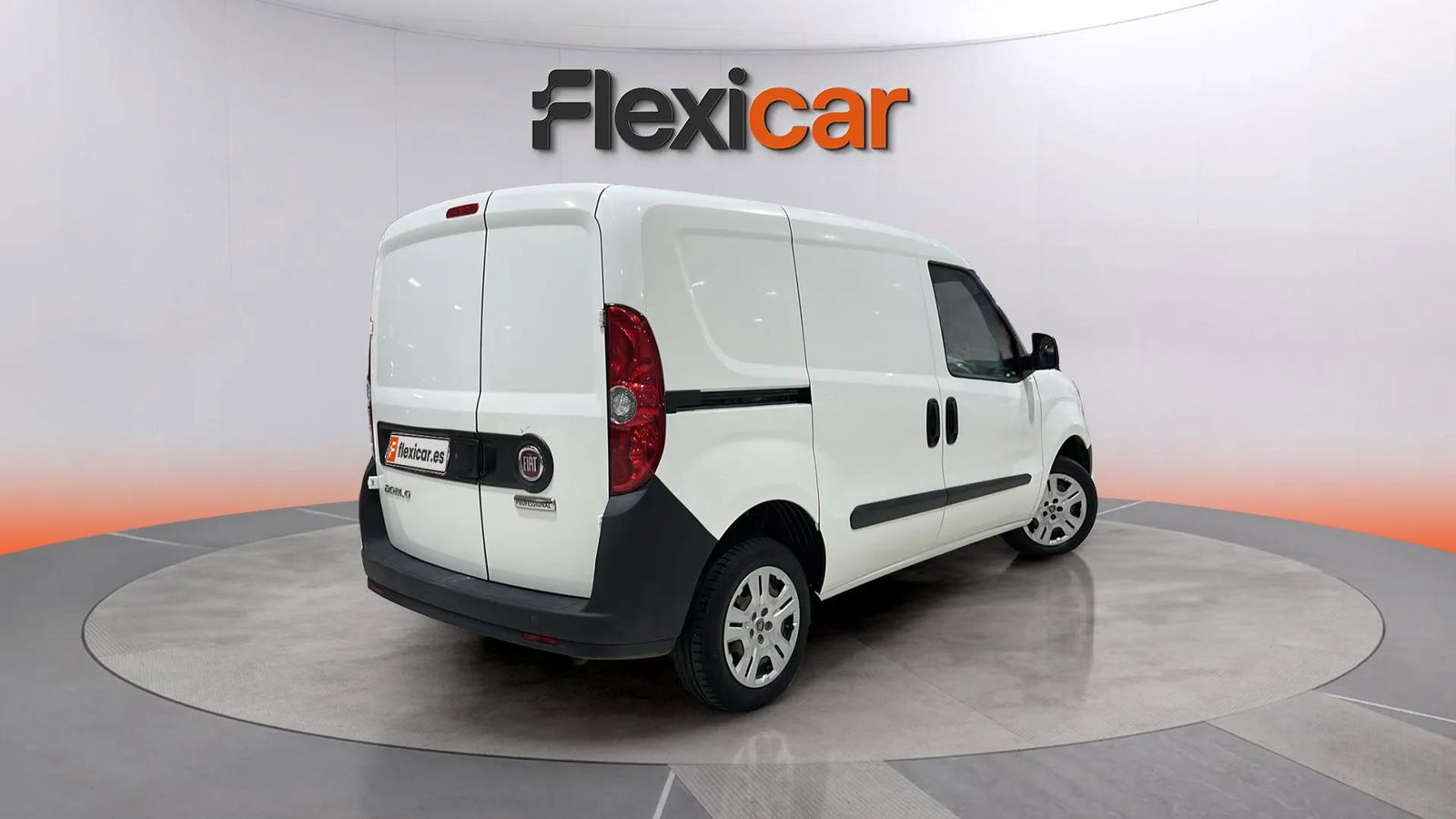 https://cdn-flexicar.caraffinity.it/public_appraisal_images_pro/images/stock/166751/bX5MAWlEo1__4864LGH_333c94b61a6842ea8b6f11de9d153c50_Exterior_5.jpeg.jpg