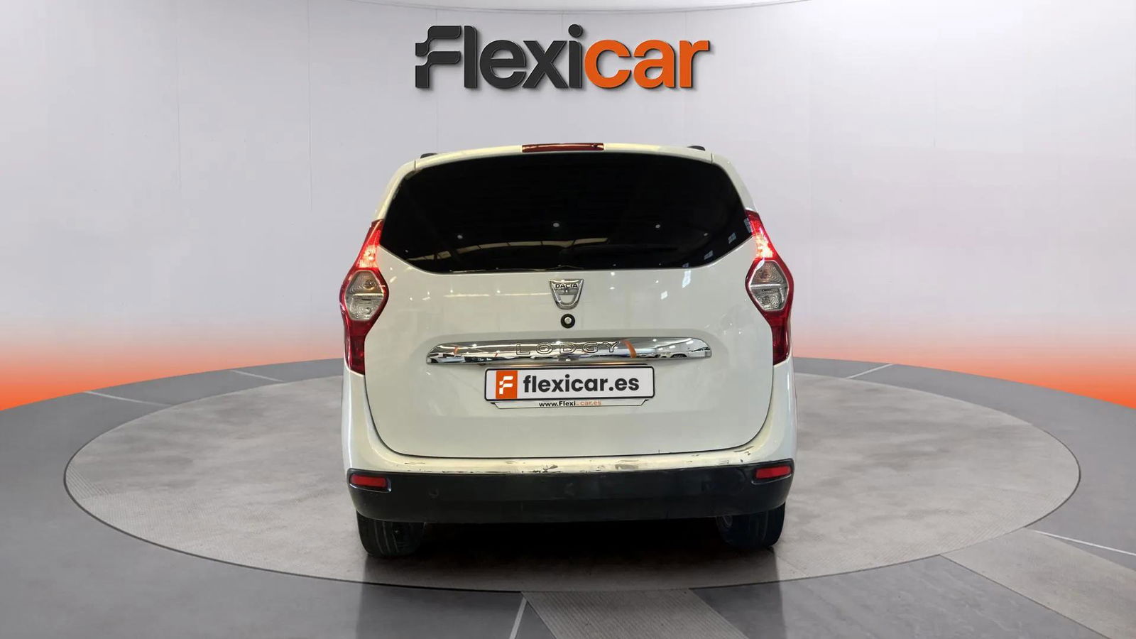 https://cdn-flexicar.caraffinity.it/public_appraisal_images_pro/images/stock/168140/jP8dIqwCBf__4902JWL_712fe5b5056f439fa3f4372af80c215f_Exterior_4.jpeg.jpg