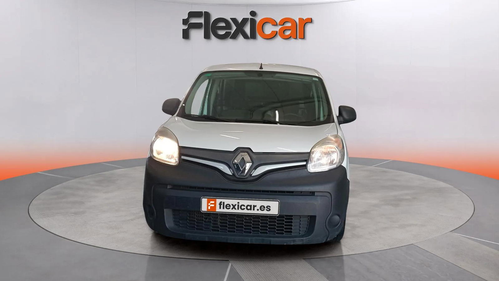https://cdn-flexicar.caraffinity.it/public_appraisal_images_pro/images/stock/168342/edUOf4ozZ1__2681KZR_a9b32368659c4502a6645b97d301de08_Exterior_8.jpg.jpg
