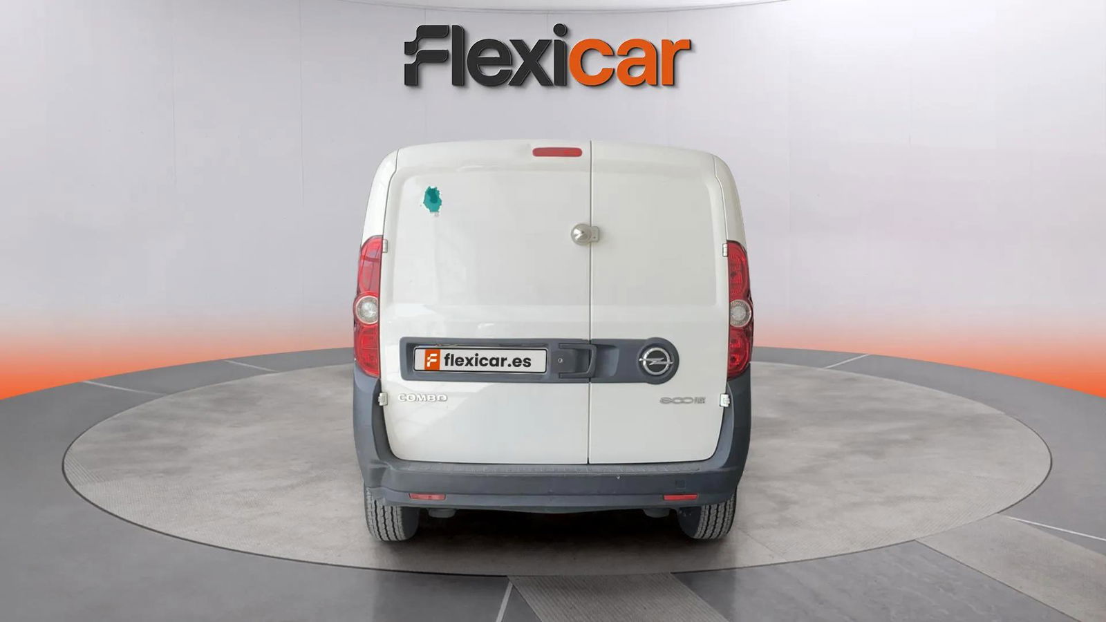 https://cdn-flexicar.caraffinity.it/public_appraisal_images_pro/images/stock/168463/XbrMClul4z__3376KRG_fad613bc95704d74806b8f6640c85e11_Exterior_4.jpeg.jpg