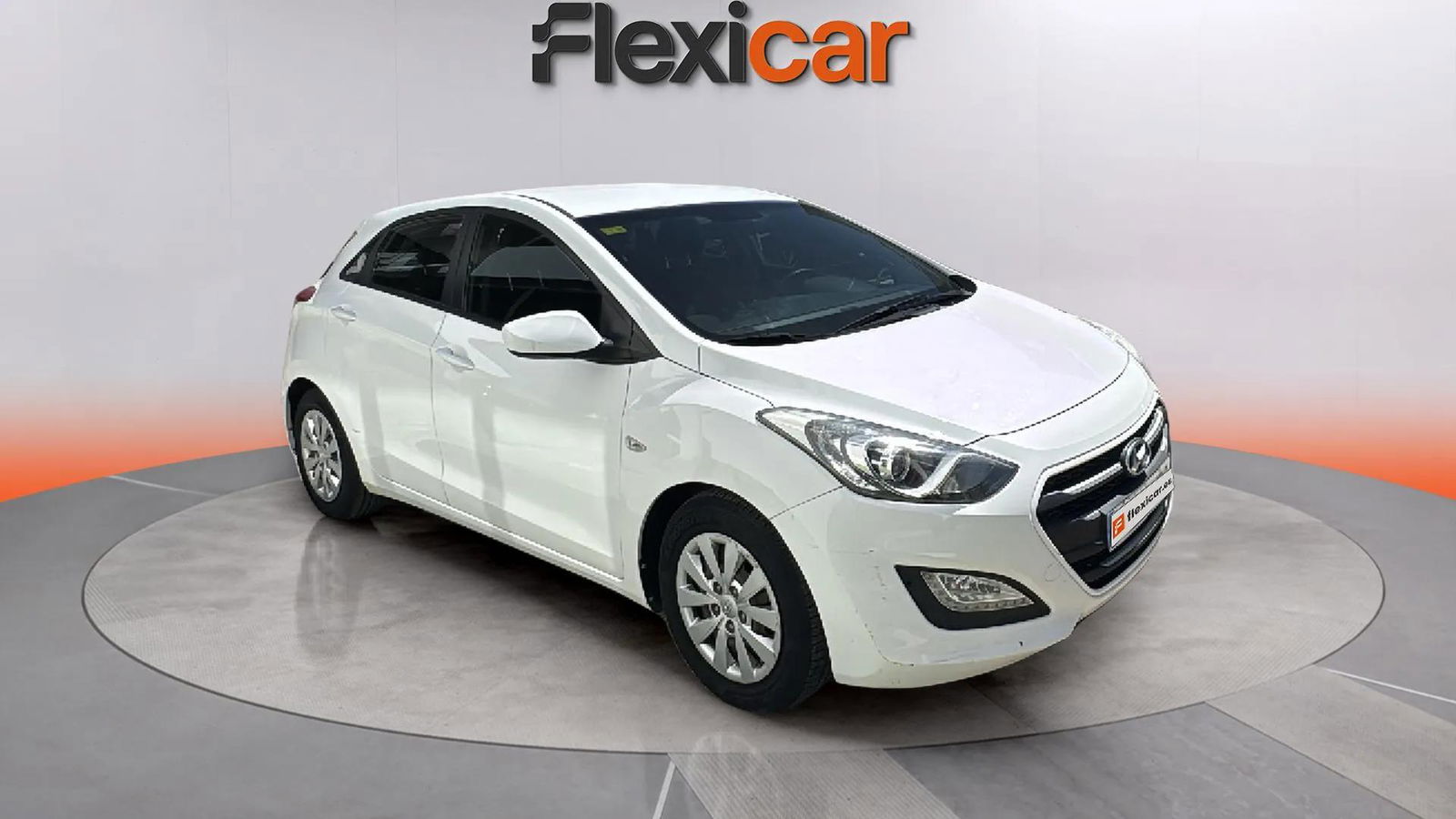 https://cdn-flexicar.caraffinity.it/public_appraisal_images_pro/images/stock/168559/TL9kH8Ggl1__4105JDG_2c2f2d320e9f407dbb4931a70abbee5c_Exterior_10.jpeg.jpg