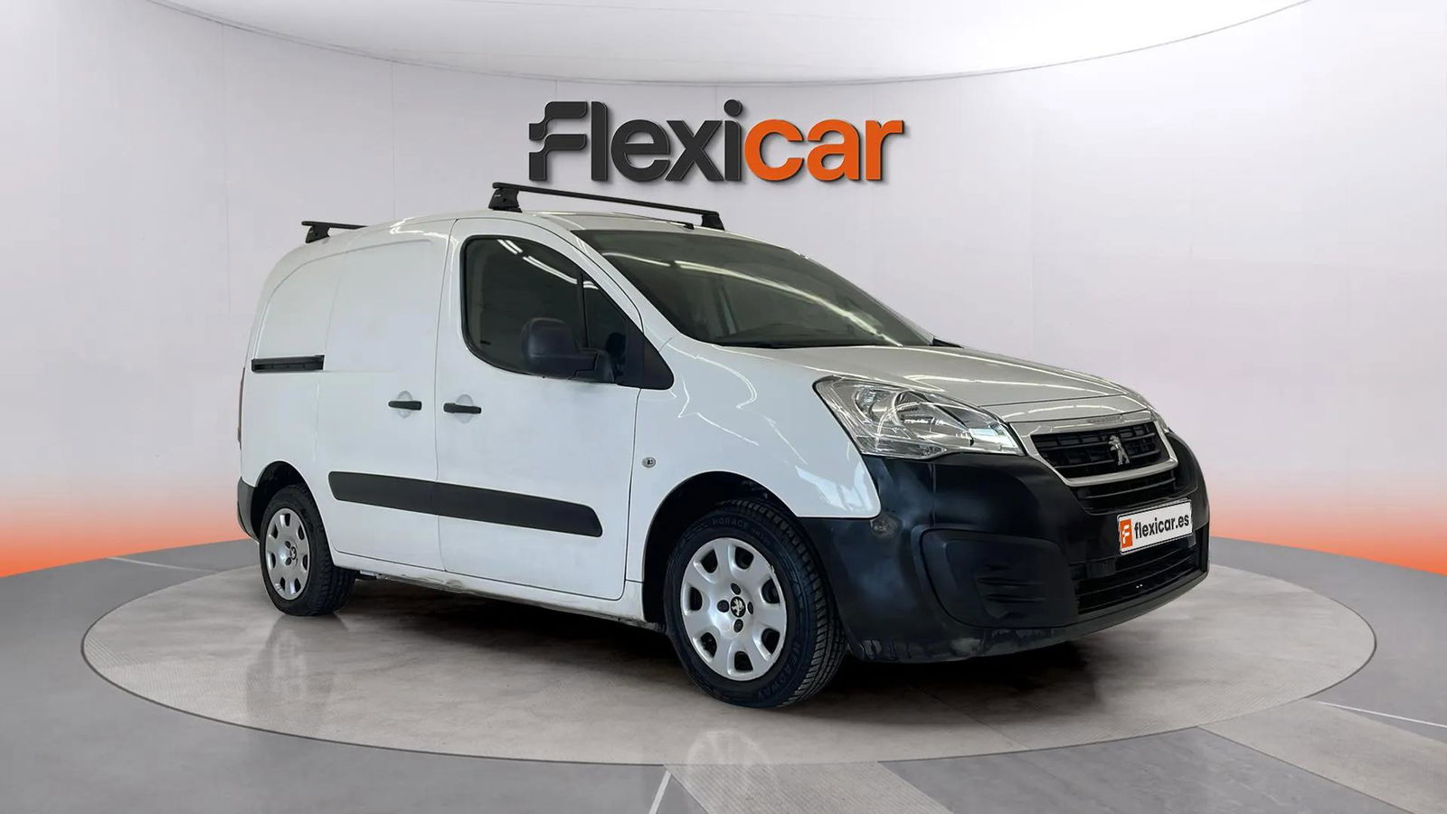https://cdn-flexicar.caraffinity.it/public_appraisal_images_pro/images/stock/168682/eLwjMP5Yta__7225JKY_25ad85dd9fab458e80a7e5eeb2985980_Exterior_2.jpeg.jpg?format=jpeg