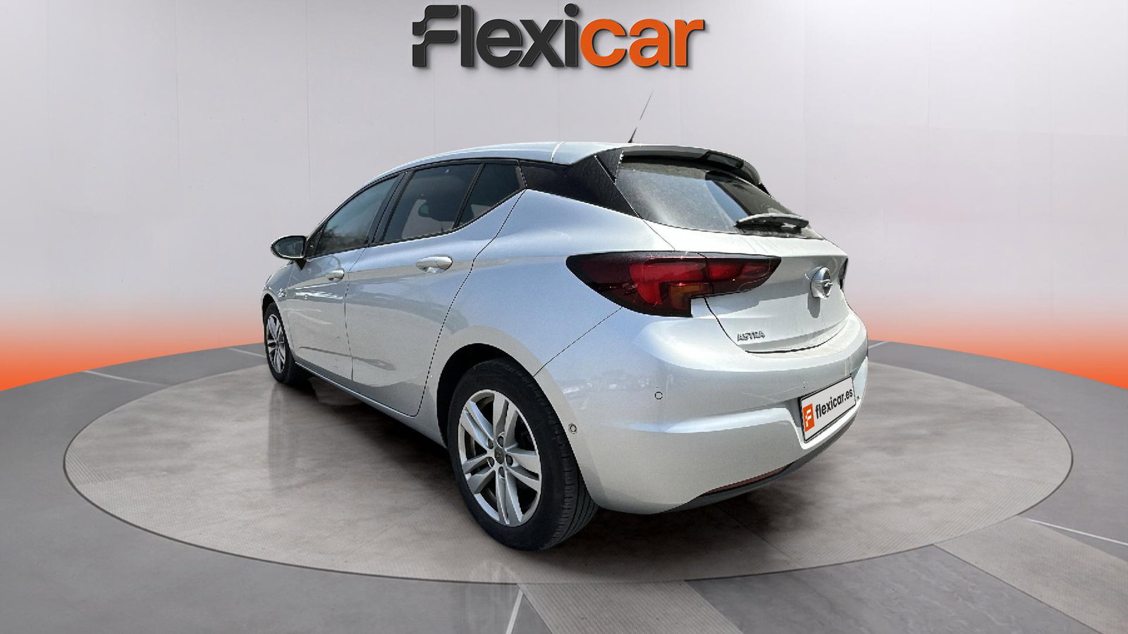 https://cdn-flexicar.caraffinity.it/public_appraisal_images_pro/images/stock/170166/M63PPeWIb3__IMG_7874.jpeg