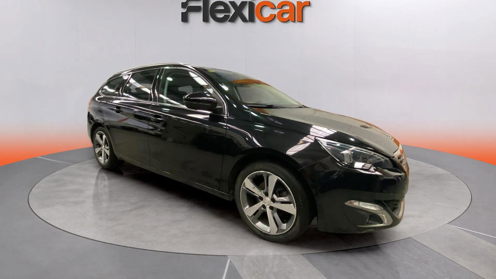 https://cdn-flexicar.caraffinity.it/public_appraisal_images_pro/images/stock/170417/aHqTNyvKd5__2632KDK_530b8225f36c4aa38390d281484bf7ca_Exterior_7.jpeg.jpg?format=jpeg