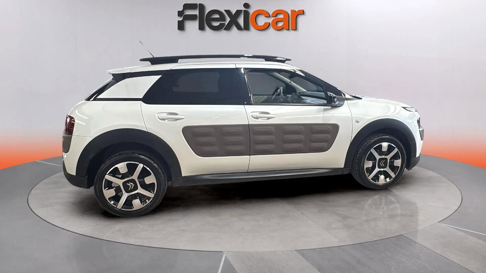 https://cdn-flexicar.caraffinity.it/public_appraisal_images_pro/images/stock/170993/AFEGUeTrrY__6953JPL_47e56740efaf4fb3aabe8dd3b863caa5_Exterior_6.jpeg.jpg