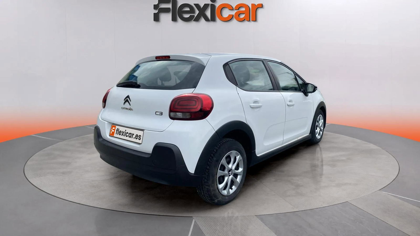 https://cdn-flexicar.caraffinity.it/public_appraisal_images_pro/images/stock/172426/FYF6OayDPN__9784LDB_4a9757b6cc7b449d9d8364241cdffa59_Exterior_5.jpeg.jpg
