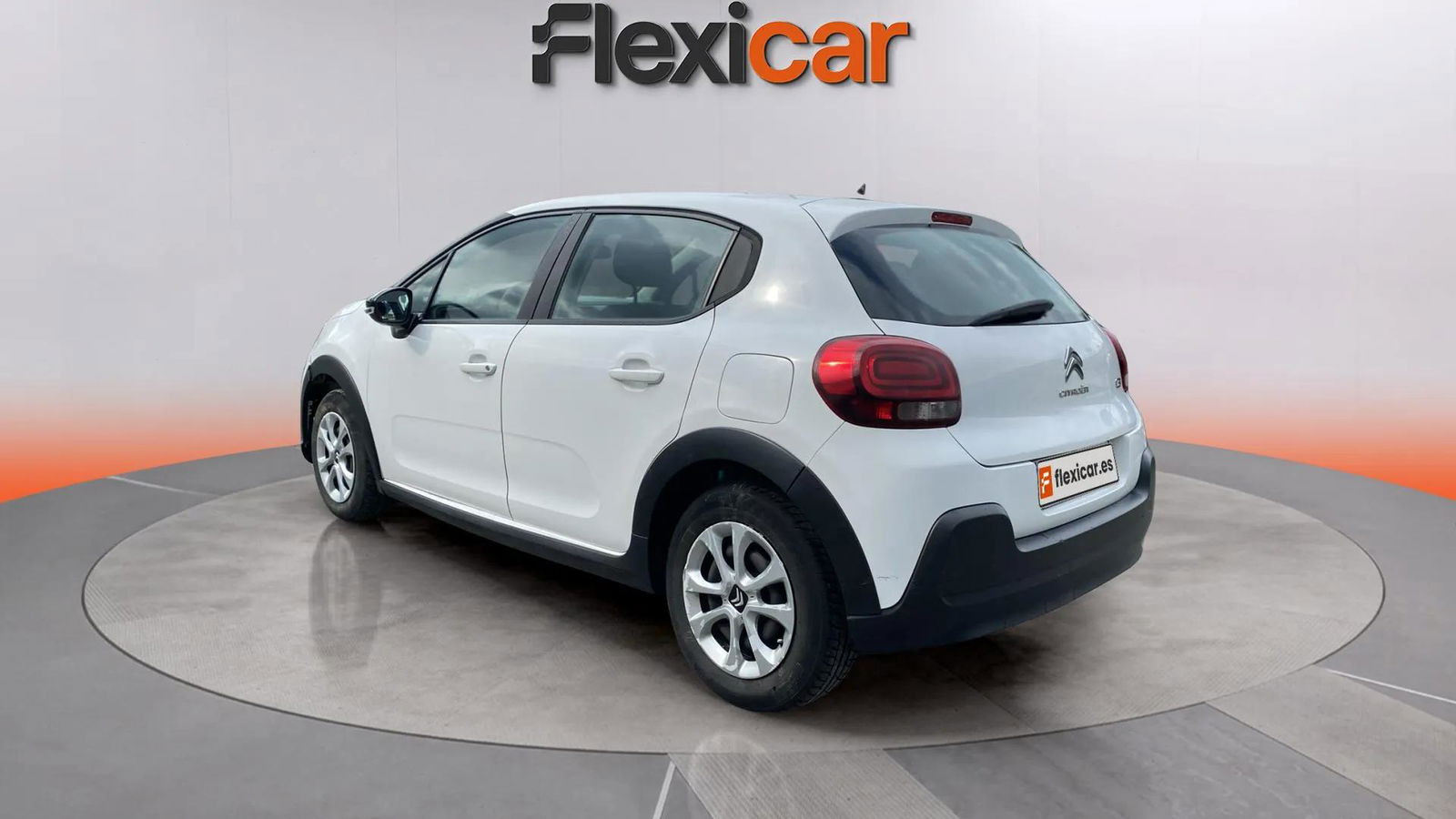 https://cdn-flexicar.caraffinity.it/public_appraisal_images_pro/images/stock/172426/Z7Hm2wZ52H__9784LDB_4a9757b6cc7b449d9d8364241cdffa59_Exterior_3.jpeg.jpg