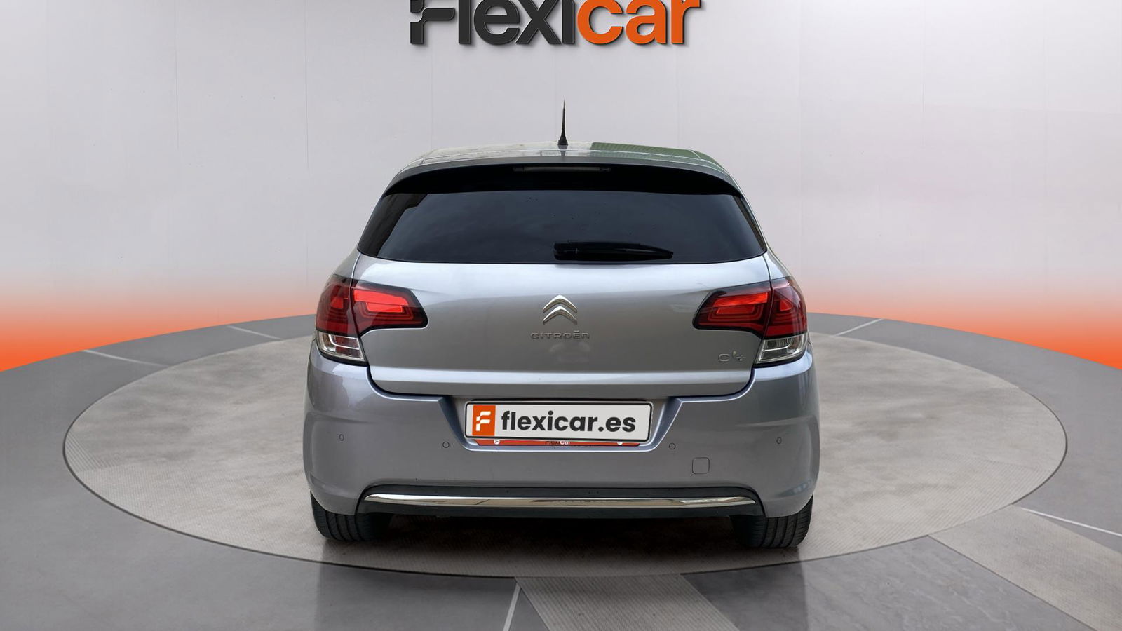 https://cdn-flexicar.caraffinity.it/public_appraisal_images_pro/images/stock/173109/mwqMtPKl0v__8799JSV_810b8974403f4cd9866cb0d9a66a8b7d_Exterior_4.jpeg.jpg