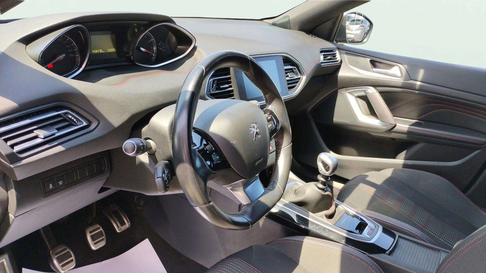 https://cdn-flexicar.caraffinity.it/public_appraisal_images_pro/images/stock/173487/WNV5Uf4w66__1214JMF_1b00c9dc811f40a08d0aff03bcd4d956_Interior_6.jpg.jpg