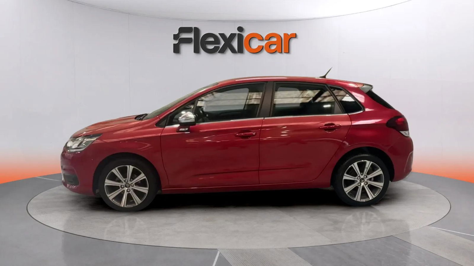 https://cdn-flexicar.caraffinity.it/public_appraisal_images_pro/images/stock/174265/qlBPiatmMW__0_2_360_exterior_44ab690275e8403a8492d7c521f11367_360_Exterior_1.jpg