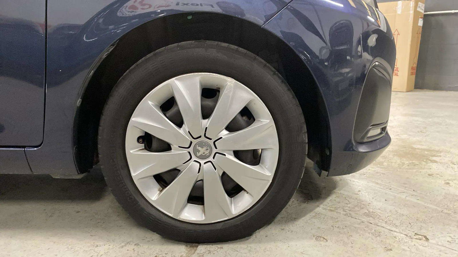https://cdn-flexicar.caraffinity.it/public_appraisal_images_pro/images/stock/175362/DSdBFY9BdA__7766KGF_9be7dd84b5524d4cac492c0bd60a2813_Miscellaneous_14.jpeg.jpg