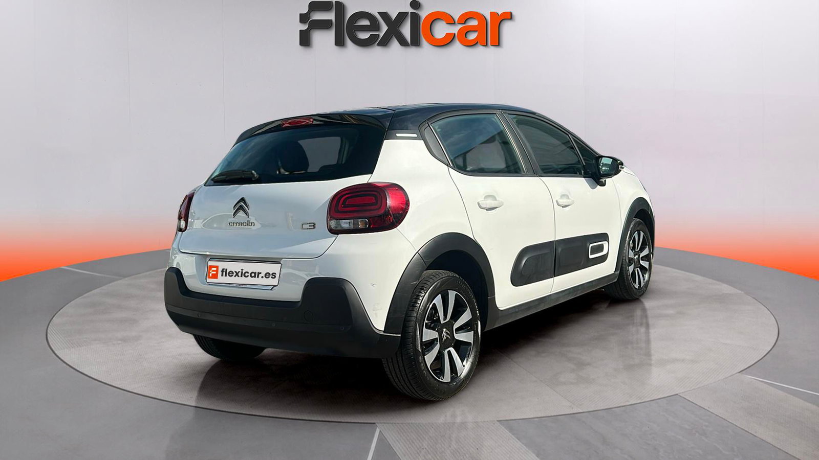 https://cdn-flexicar.caraffinity.it/public_appraisal_images_pro/images/stock/175681/IQWTVLXUMm__f04d4376-cf74-4f47-b3ec-9fe237871a29.jpg